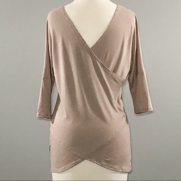 New Coco Wrap Back Top - Picture 3 of 3